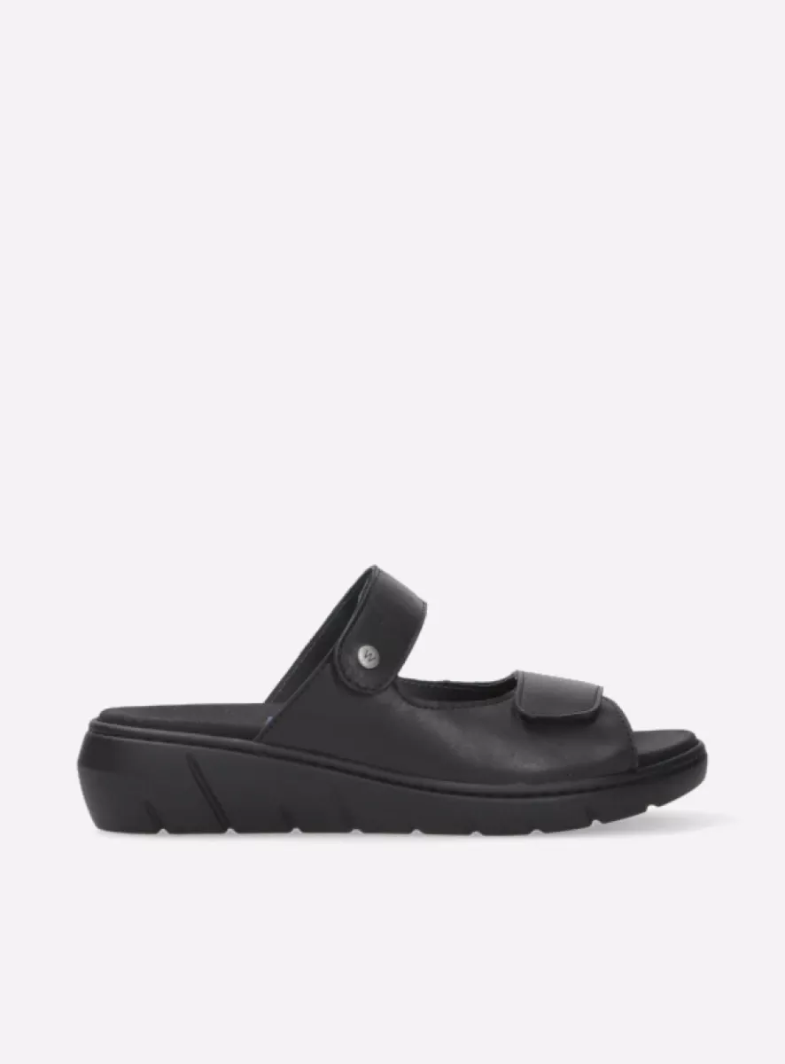 Wolky Slippers 04102 Cyprus 22000 zwart leer